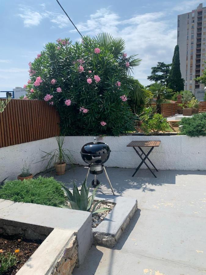 Kuca Za Odmor City Oasis リエカ エクステリア 写真